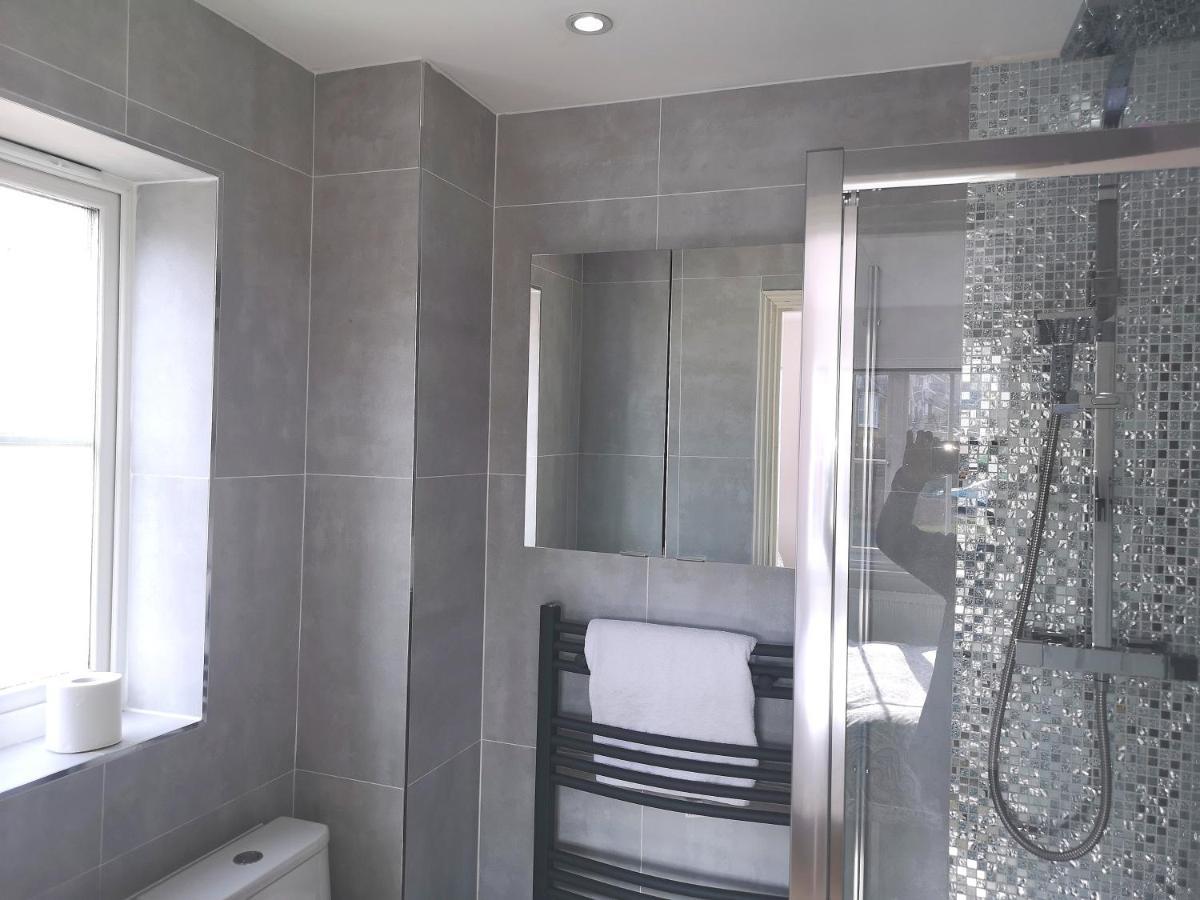 Bienvenue In Newhaven Luxury Superking Or Standard Or Budget Rooms Exterior photo