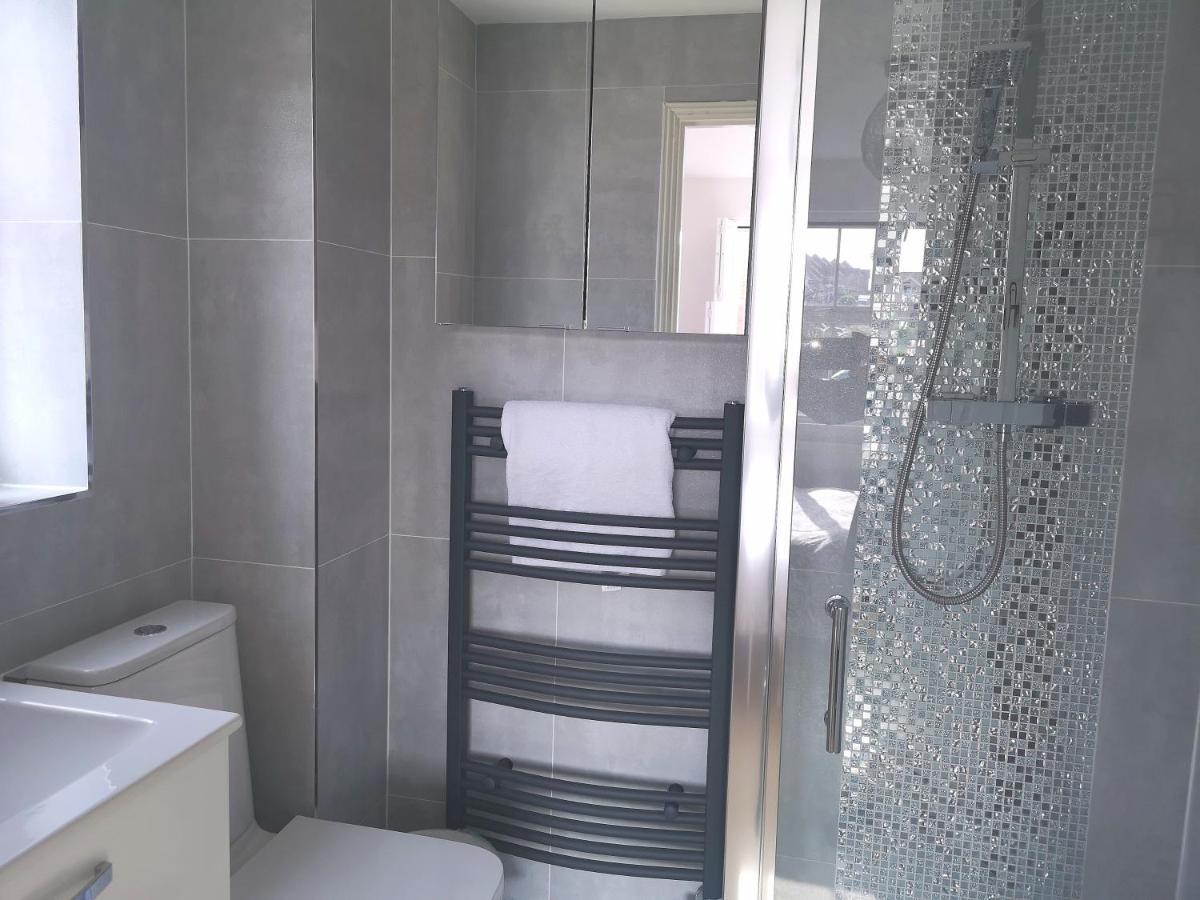 Bienvenue In Newhaven Luxury Superking Or Standard Or Budget Rooms Exterior photo